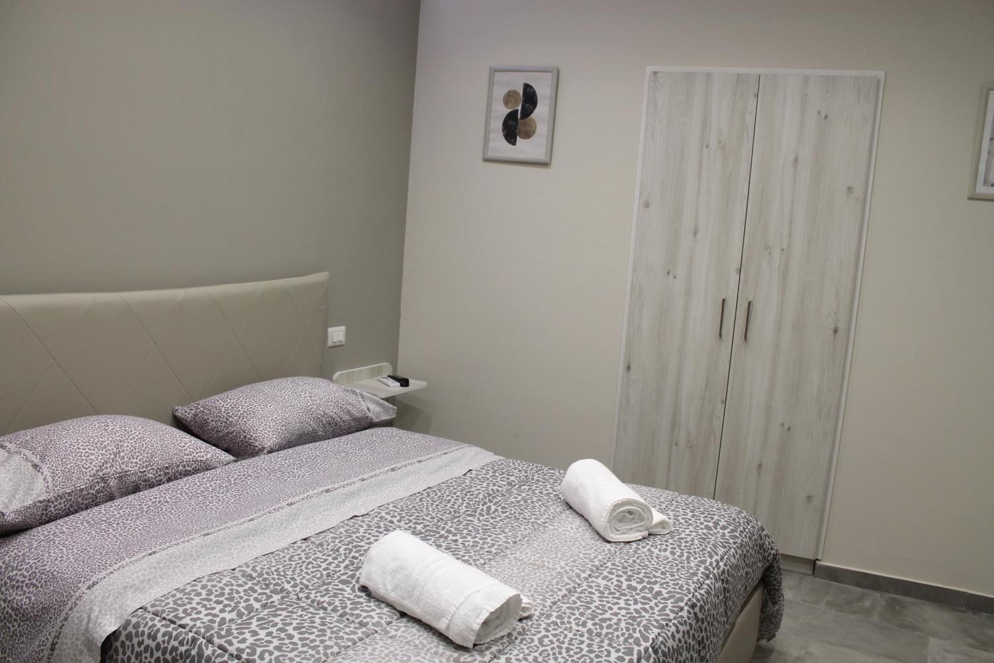לינה וארוחת בוקר רג'יו די קאלאבריה Le Mirage Boutique II מראה חיצוני תמונה